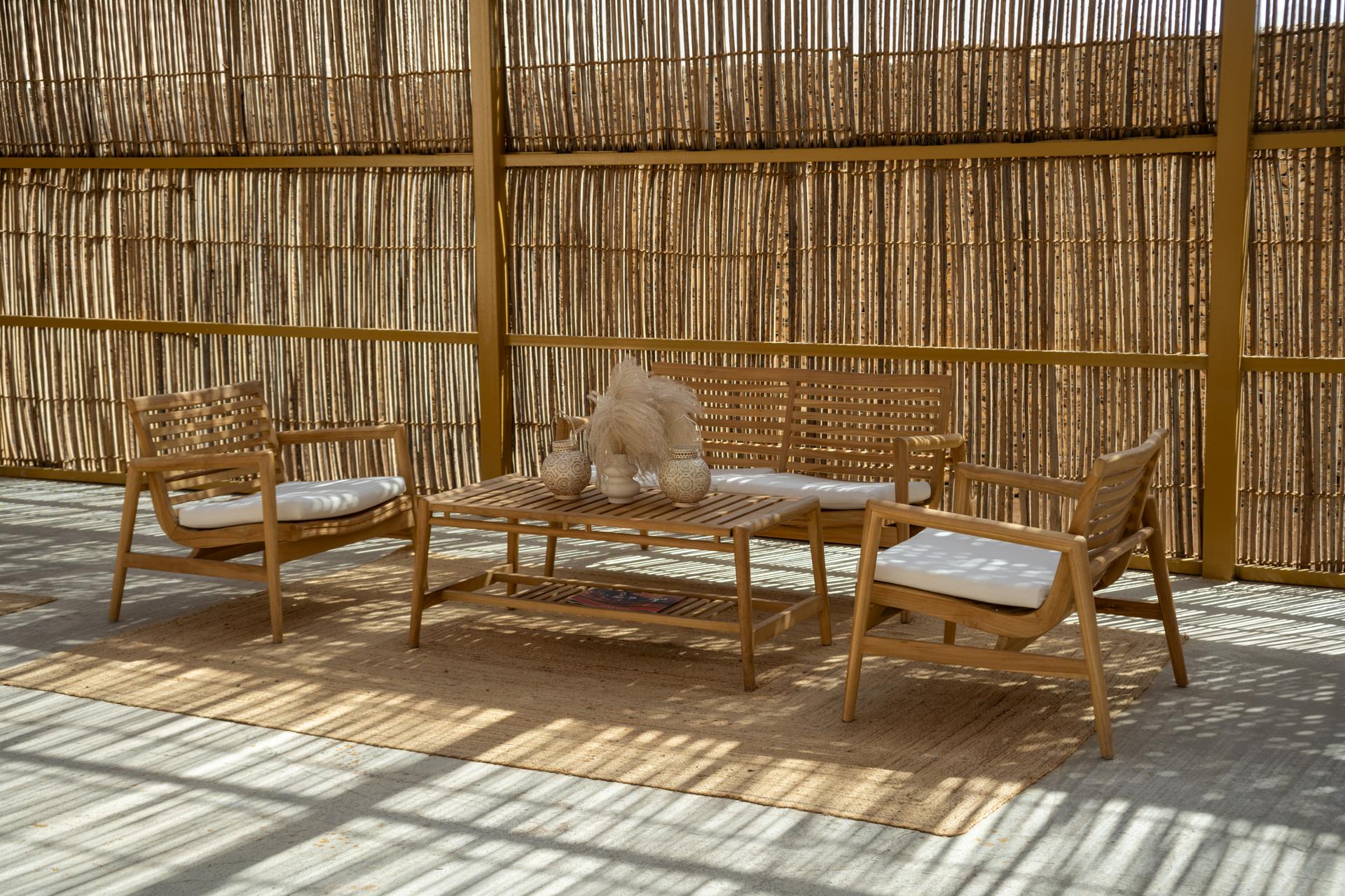 Eco-friendly Zerzura desert camp running on solar power